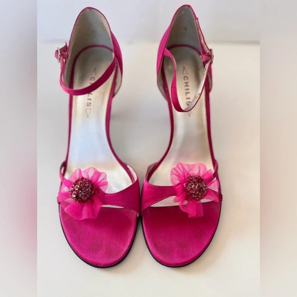 Vintage 90s Y2K Style Chilis Tira Satin Fuschia Pink Strappy Heel Sandals Shoes